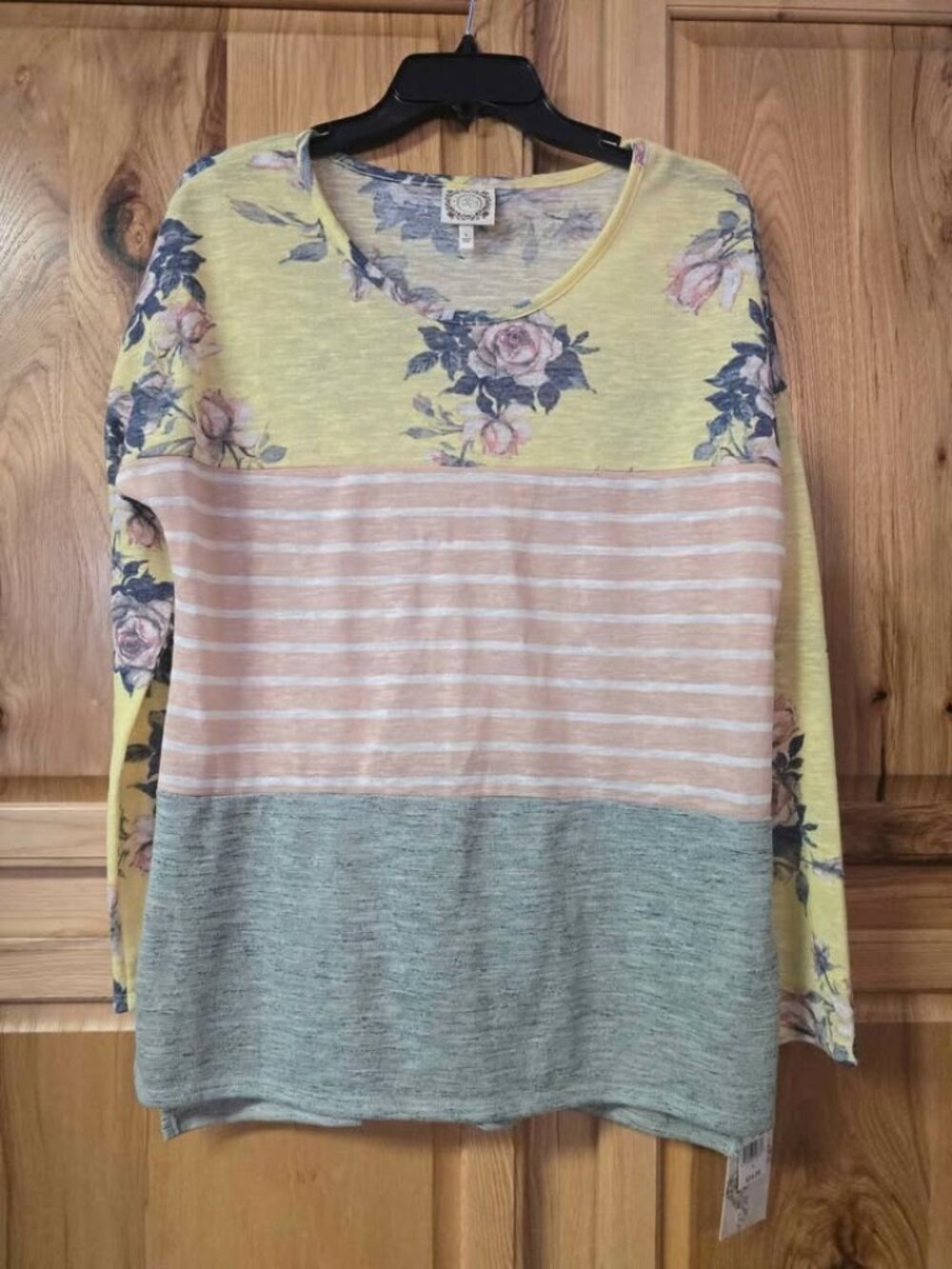 Tru Self Tunic Long Sleeve Size Large Floral Sriped Soft Top Shirt Blouse New